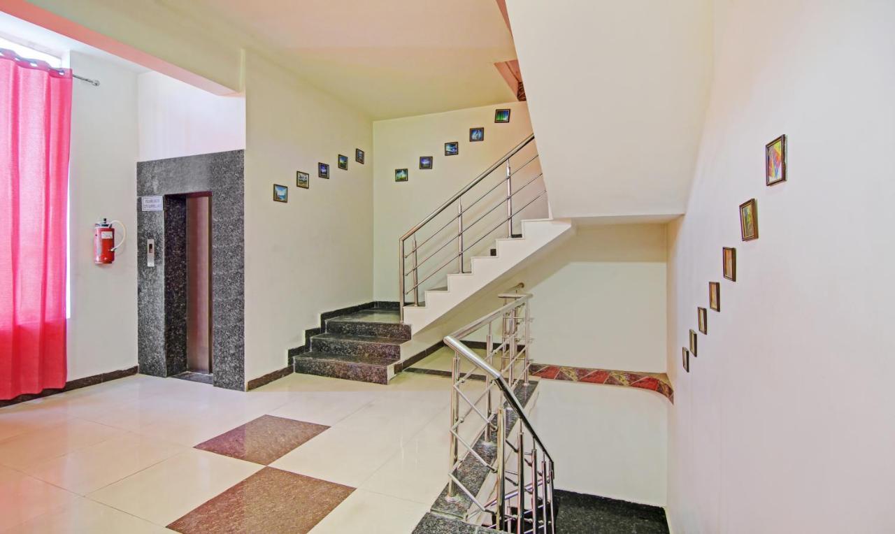 Itsy By Treebo - Royale Inn Meerut Exterior foto